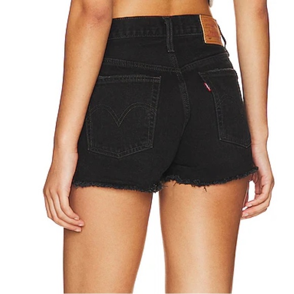 Levi’s 501 Original Short in Stowaway - Picture 3 of 6